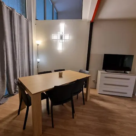 Comodo Loft Centro A Jesolo Lido - Spiaggia A 1 Minuto!!! Buitenkant foto